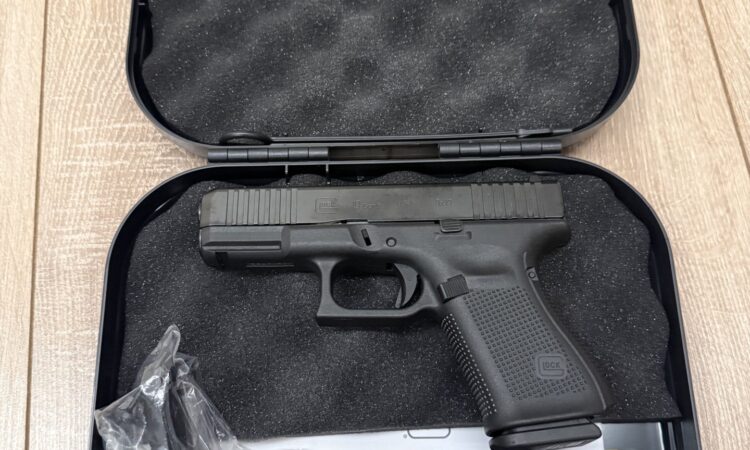 Satılık TABANCA – Glock 19 – 9mm (9x19mm) – Taşıma Ruhsatlı – İstanbul – İlan 27975 – Görsel 27977