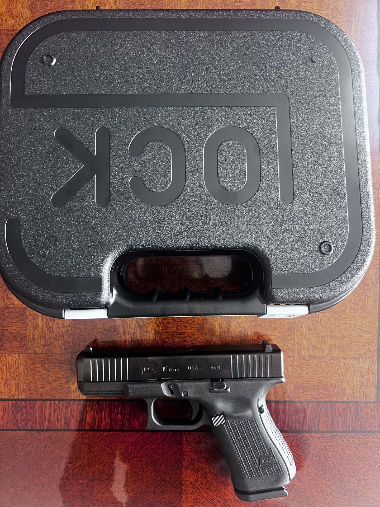 Satılık TABANCA – Glock 19 – 9mm (9x19mm) – Taşıma Ruhsatlı – Van – İlan 28031 – Görsel 28033