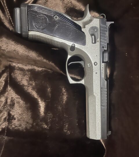 Satılık TABANCA – CZ 75 – 9mm (9x19mm) – Taşıma Ruhsatlı – İstanbul – İlan 30497 – Görsel 30498