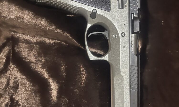 Satılık TABANCA – CZ 75 – 9mm (9x19mm) – Taşıma Ruhsatlı – İstanbul – İlan 30497 – Görsel 30498