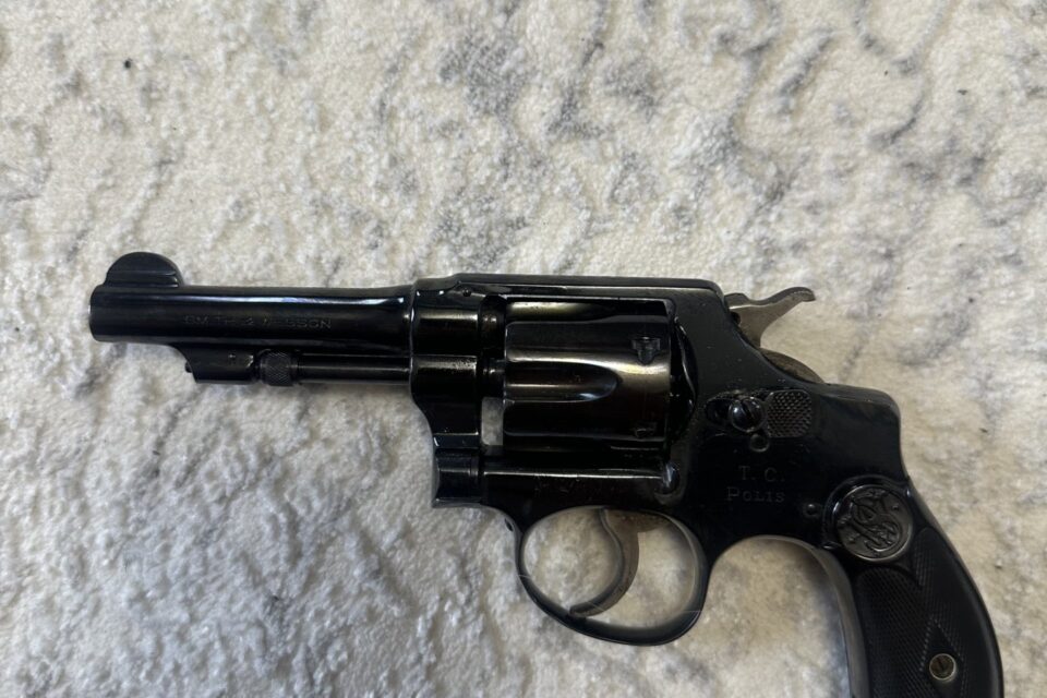 Satılık TABANCA – Smith & Wesson Model 10 – 38 Special – Bulundurma Ruhsatlı – Rize – İlan 30737 – Görsel 30739