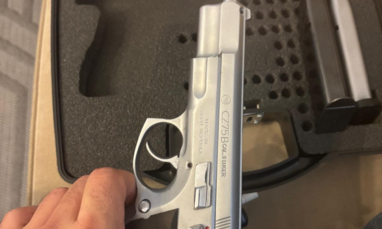 Satılık TABANCA – CZ 75 – 9mm (9x19mm) – Bulundurma Ruhsatlı – İzmir – İlan 27462 – Görsel 27463