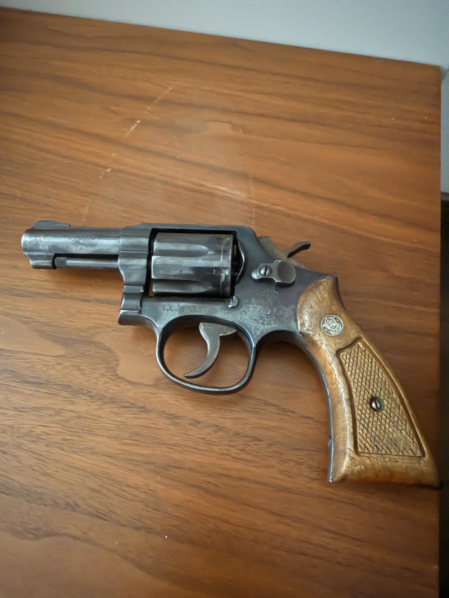 Satılık TABANCA – Smith & Wesson Model 10 – 38 Special – Bulundurma Ruhsatlı – İzmir – İlan 27341 – Görsel 27343