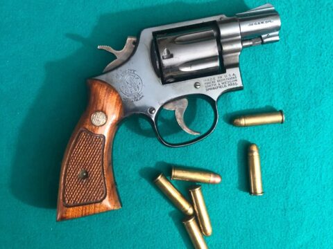 Satılık TABANCA – Smith & Wesson Model 10 – 38 Special – Bulundurma Ruhsatlı – İstanbul – İlan 30183 – Görsel 30184