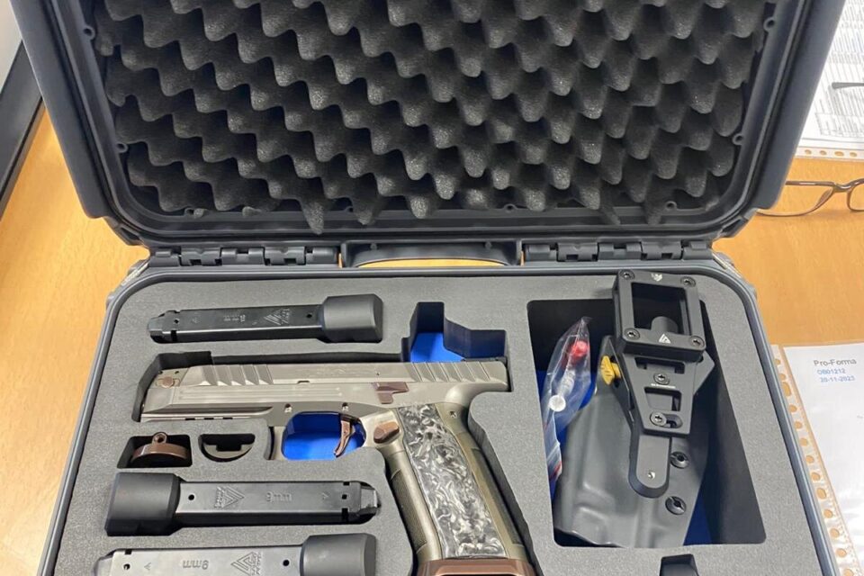 Satılık TABANCA – Laugo Alien Creator – 9mm (9x19mm) – Taşıma Ruhsatlı – İstanbul – İlan 27350 – Görsel 27354