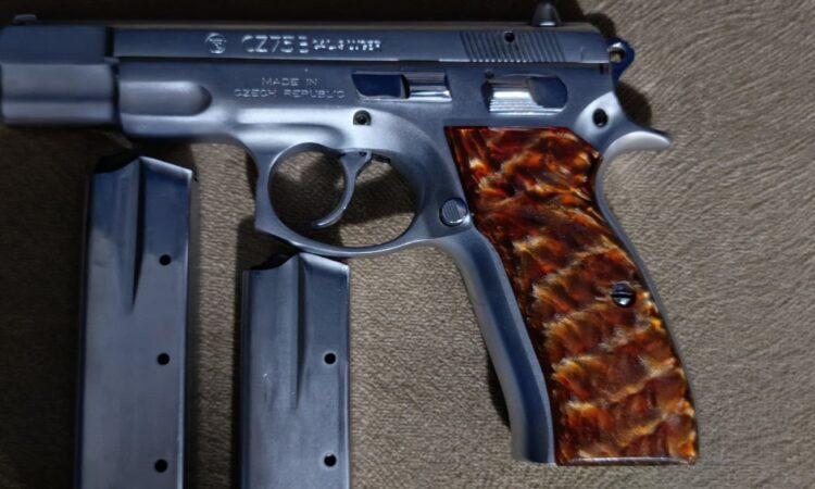 Satılık TABANCA – CZ 75 – 9mm (9x19mm) – Taşıma Ruhsatlı – İstanbul – İlan 34139 – Görsel 34140