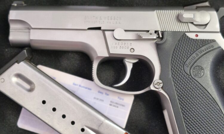 Satılık TABANCA – Smith & Wesson 5906 – 9mm (9x19mm) – Bulundurma Ruhsatlı – Adana – İlan 26452 – Görsel 33377