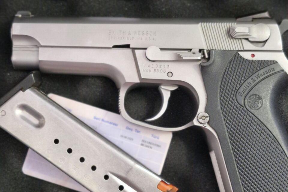 Satılık TABANCA – Smith & Wesson 5906 – 9mm (9x19mm) – Bulundurma Ruhsatlı – Adana – İlan 26452 – Görsel 33377
