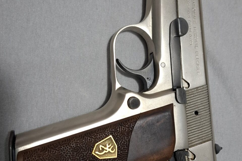 Satılık TABANCA – Browning HP (14'lü) – 9mm (9x19mm) – Bulundurma Ruhsatlı – İzmir – İlan 32525 – Görsel 32526