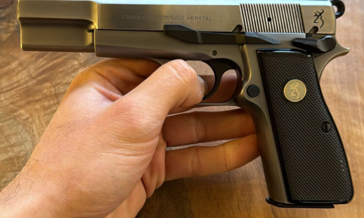 Satılık TABANCA – Browning HP (14'lü) – 9mm (9x19mm) – Taşıma Ruhsatlı – İstanbul – İlan 31934 – Görsel 31935