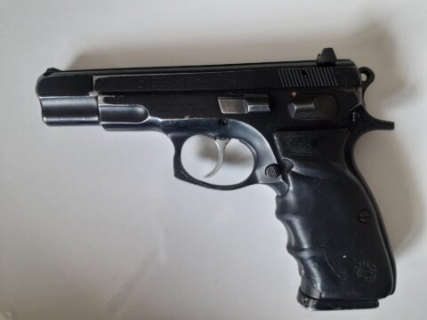 Satılık TABANCA – CZ 75 – 9mm (9x19mm) – Taşıma Ruhsatlı – Manisa – İlan 33693 – Görsel 33694