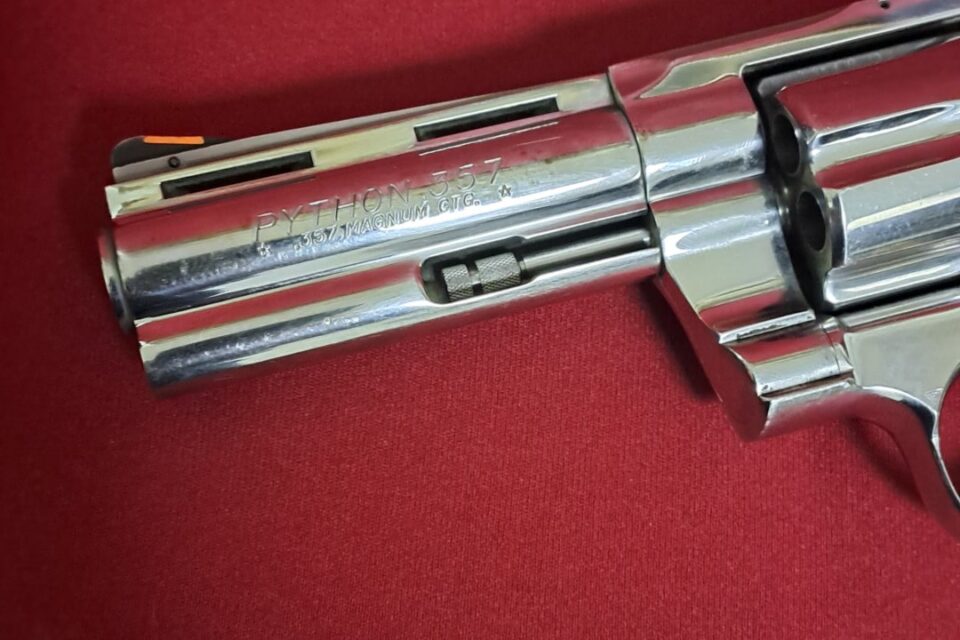 Satılık TABANCA – Colt Python – 357 Magnum – Taşıma Ruhsatlı – Ankara – İlan 34440 – Görsel 34446
