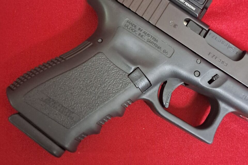 Satılık TABANCA – Glock 19 – 9mm (9x19mm) – Taşıma Ruhsatlı – Ankara – İlan 34421 – Görsel 34425