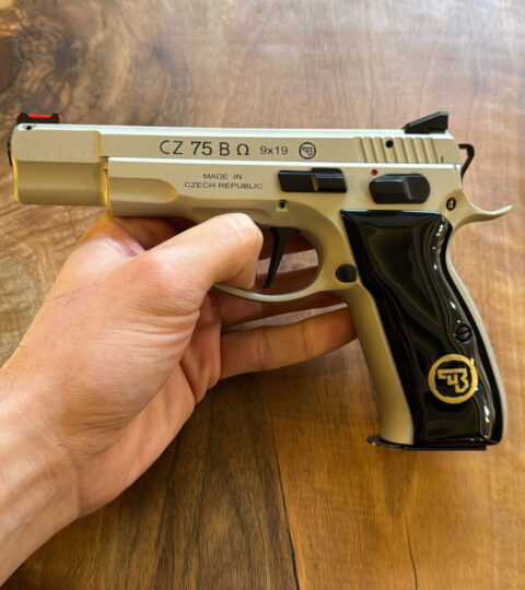 Satılık TABANCA – CZ 75 – 9mm (9x19mm) – Taşıma Ruhsatlı – İstanbul – İlan 31943 – Görsel 31944