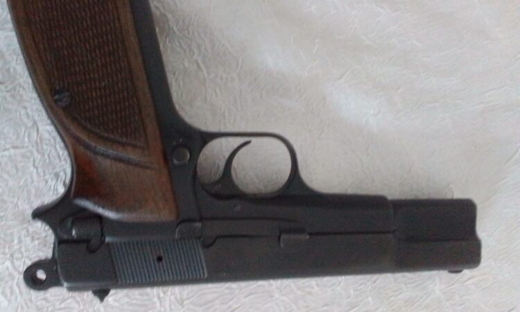 Satılık TABANCA – Browning HP (14'lü) – 9mm (9x19mm) – Taşıma Ruhsatlı – Balıkesir – İlan 33344 – Görsel 33348