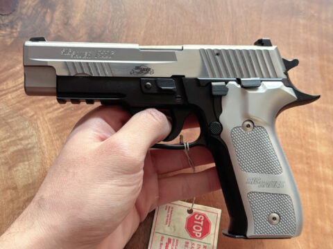 Satılık TABANCA – Sig Sauer P226 – 9mm (9x19mm) – Taşıma Ruhsatlı – İstanbul – İlan 31973 – Görsel 31974