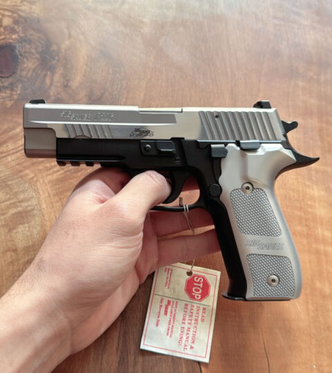 Satılık TABANCA – Sig Sauer P226 – 9mm (9x19mm) – Taşıma Ruhsatlı – İstanbul – İlan 31973 – Görsel 31974