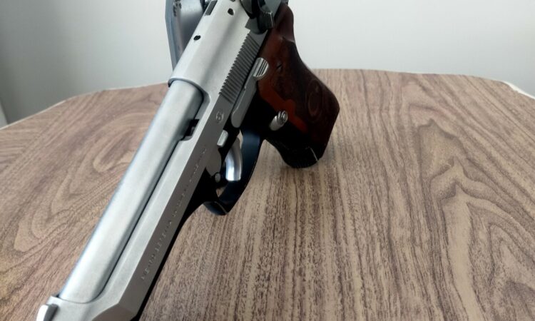 Satılık TABANCA – Beretta 92 – 9mm (9x19mm) – Taşıma Ruhsatlı – Ankara – İlan 33867 – Görsel 33872