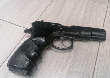 Satılık TABANCA – CZ 75 – 9mm (9x19mm) – Taşıma Ruhsatlı – Ankara – İlan 34306 – Görsel 34308
