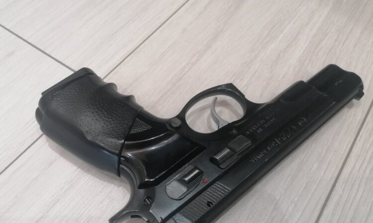 Satılık TABANCA – CZ 75 – 9mm (9x19mm) – Taşıma Ruhsatlı – Ankara – İlan 34306 – Görsel 34307