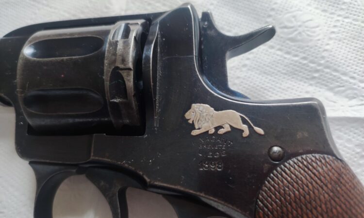 Satılık TABANCA – Nagant M1895 – 7.62mm Nagant – Bulundurma Ruhsatlı – Balıkesir – İlan 33139 – Görsel 33140