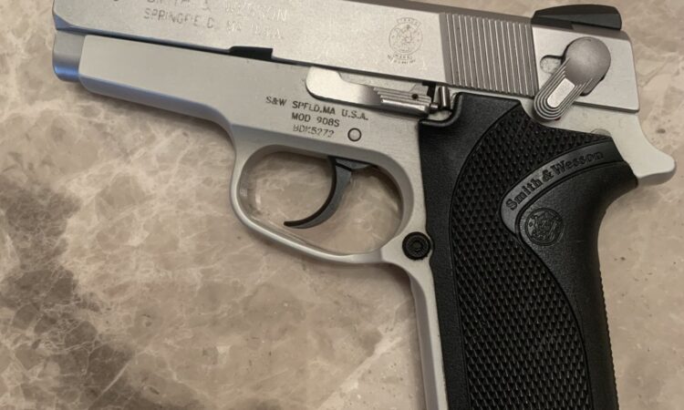 Satılık TABANCA – Smith & Wesson 908 – 9mm (9x19mm) – Taşıma Ruhsatlı – İstanbul – İlan 31680 – Görsel 31681