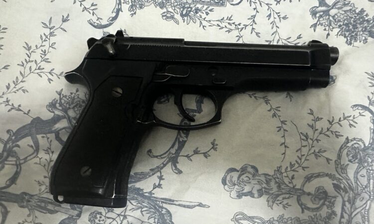 Satılık TABANCA – Beretta 92 – 9mm (9x19mm) – Taşıma Ruhsatlı – İstanbul – İlan 34257 – Görsel 34260