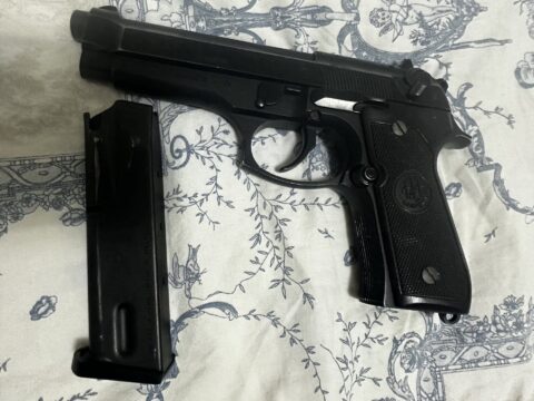 Satılık TABANCA – Beretta 92 – 9mm (9x19mm) – Taşıma Ruhsatlı – İstanbul – İlan 34257 – Görsel 34259