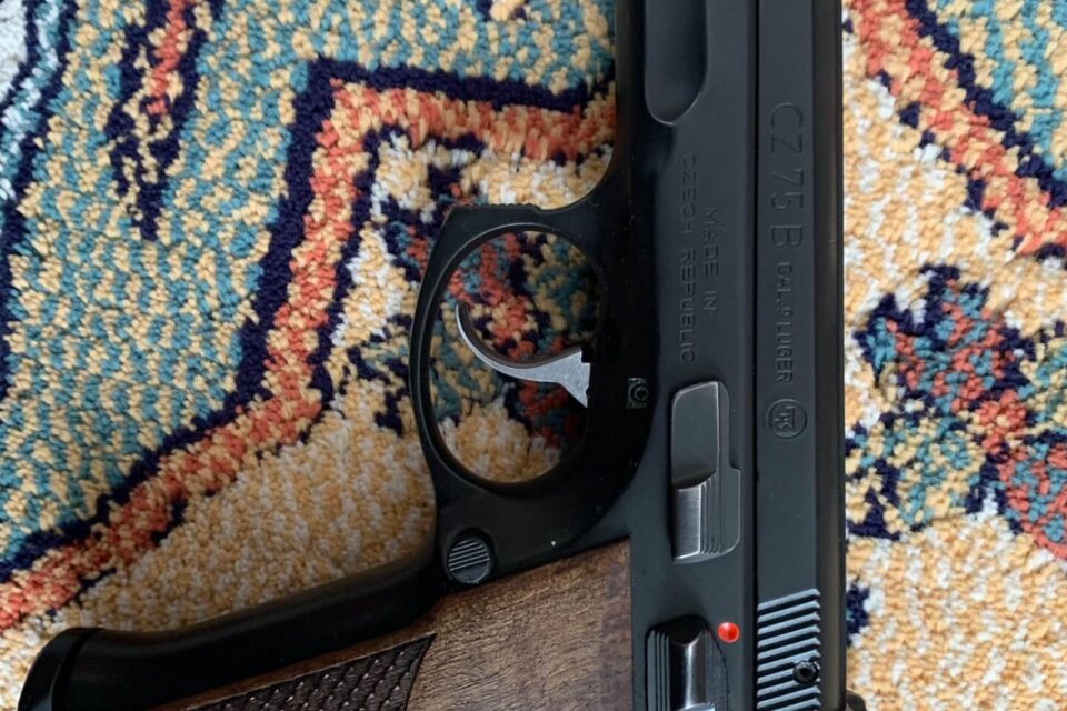 Satılık TABANCA – CZ 75 – 9mm (9x19mm) – Taşıma Ruhsatlı – Sinop – İlan 31608 – Görsel 31609