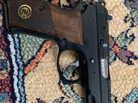 Satılık TABANCA – CZ 75 – 9mm (9x19mm) – Taşıma Ruhsatlı – Sinop – İlan 31608 – Görsel 31610