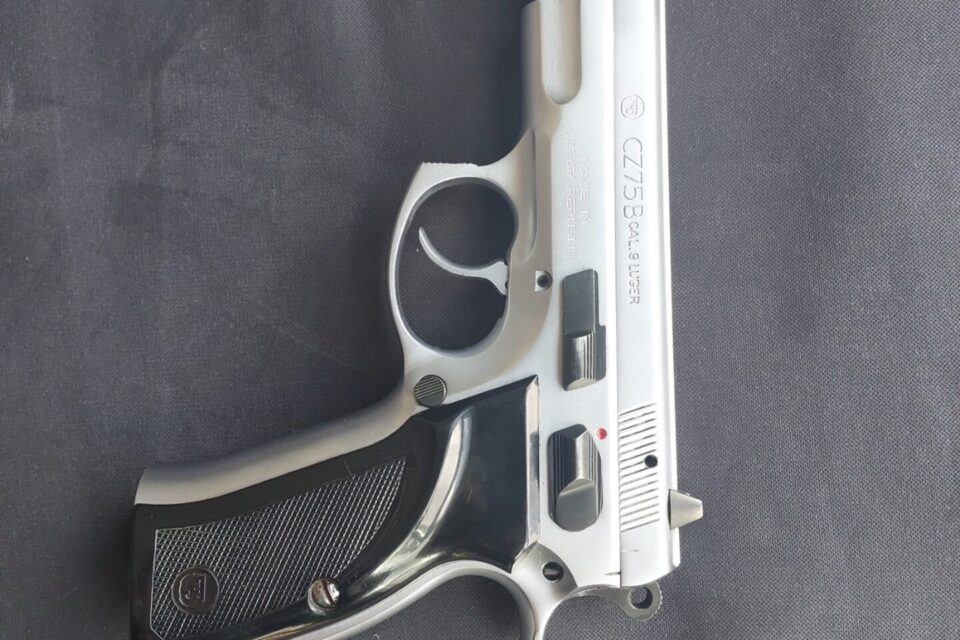 Satılık TABANCA – CZ 75 – 9mm (9x19mm) – Taşıma Ruhsatlı – Bursa – İlan 37579 – Görsel 37581