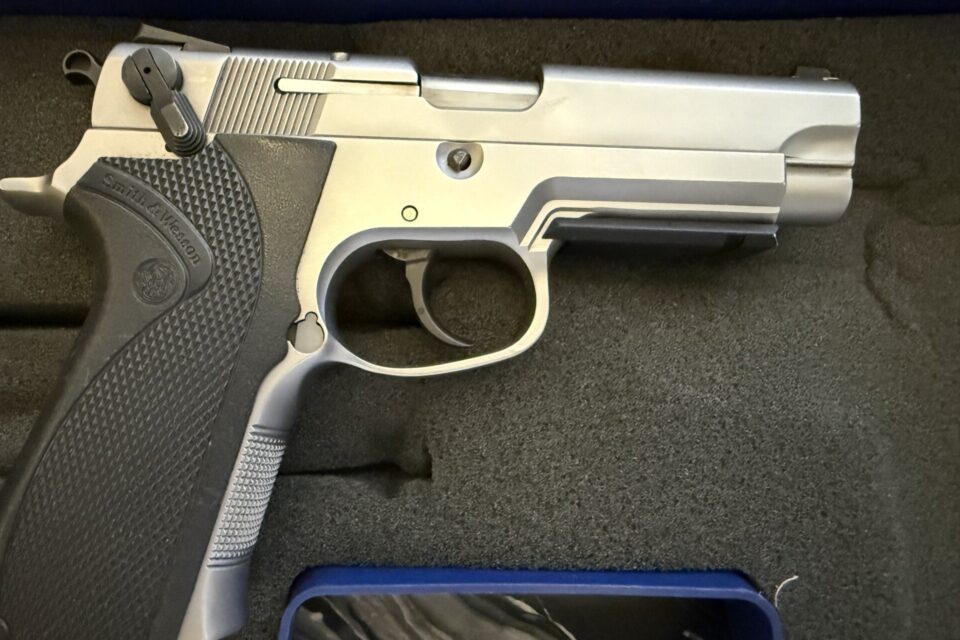 Satılık TABANCA – Smith & Wesson 5906 – 9mm (9x19mm) – Taşıma Ruhsatlı – Bursa – İlan 38070 – Görsel 38071