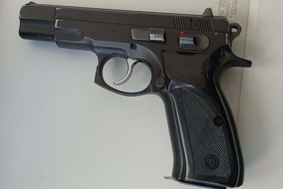 Satılık TABANCA – CZ 75 – 9mm (9x19mm) – Taşıma Ruhsatlı – Ankara – İlan 36310 – Görsel 36313