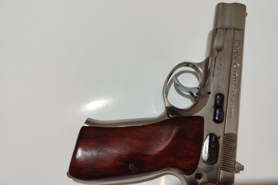 Satılık TABANCA – CZ 75 – 9mm (9x19mm) – Bulundurma Ruhsatlı – İstanbul – İlan 34790 – Görsel 34793