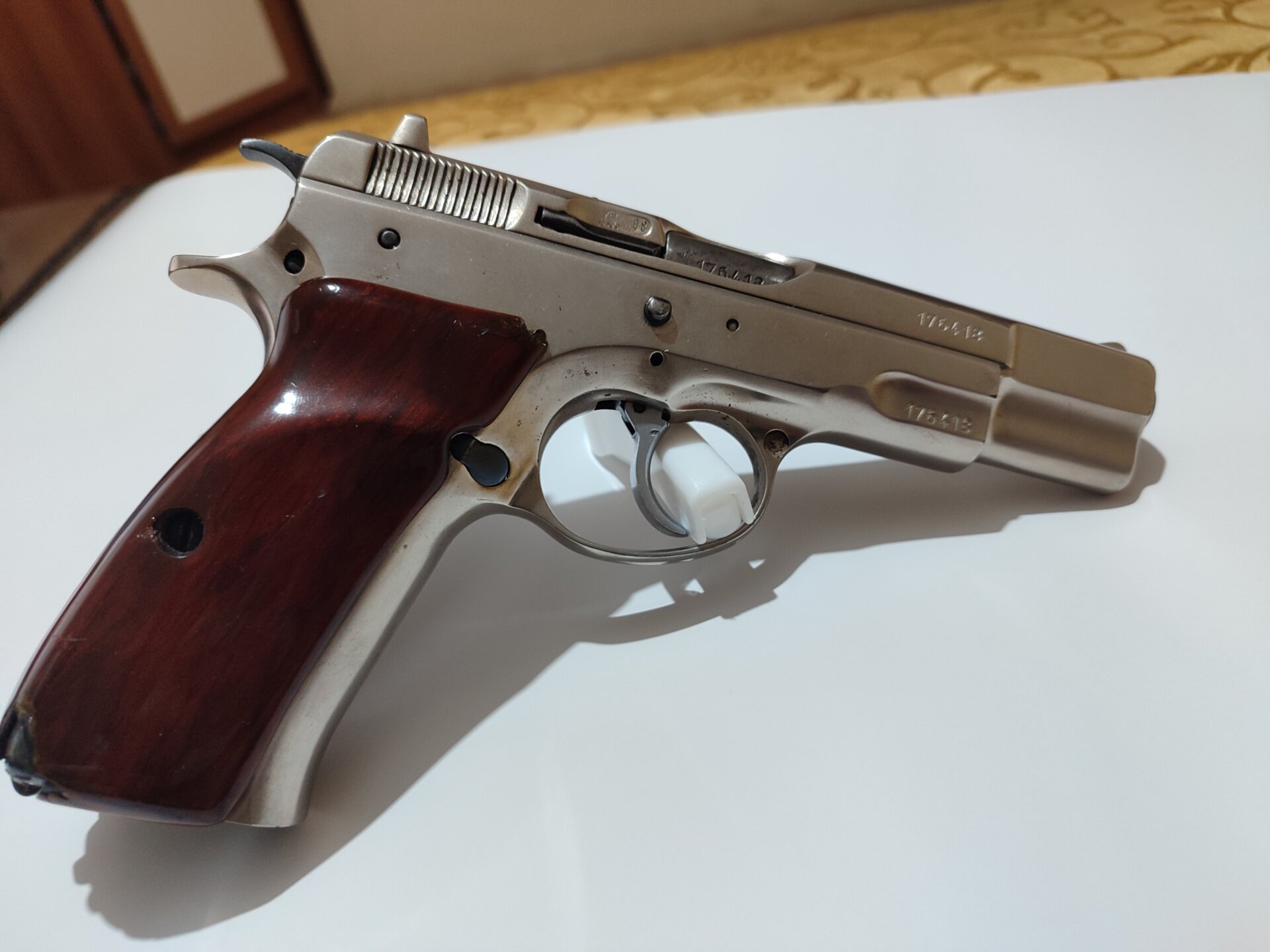 Satılık TABANCA – CZ 75 – 9mm (9x19mm) – Bulundurma Ruhsatlı – İstanbul – İlan 34790 – Görsel 34792