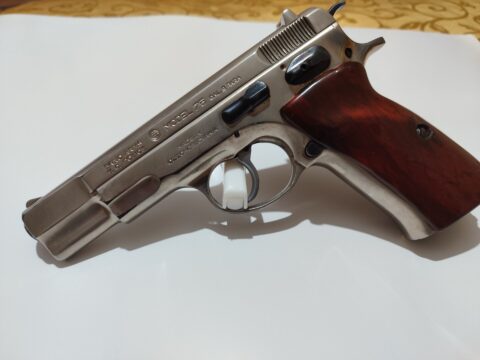 Satılık TABANCA – CZ 75 – 9mm (9x19mm) – Bulundurma Ruhsatlı – İstanbul – İlan 34790 – Görsel 34791