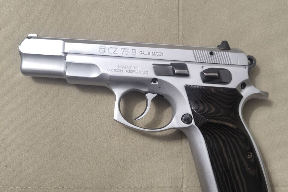 Satılık TABANCA – CZ 75 – 9mm (9x19mm) – Taşıma Ruhsatlı – Ankara – İlan 34774 – Görsel 34775