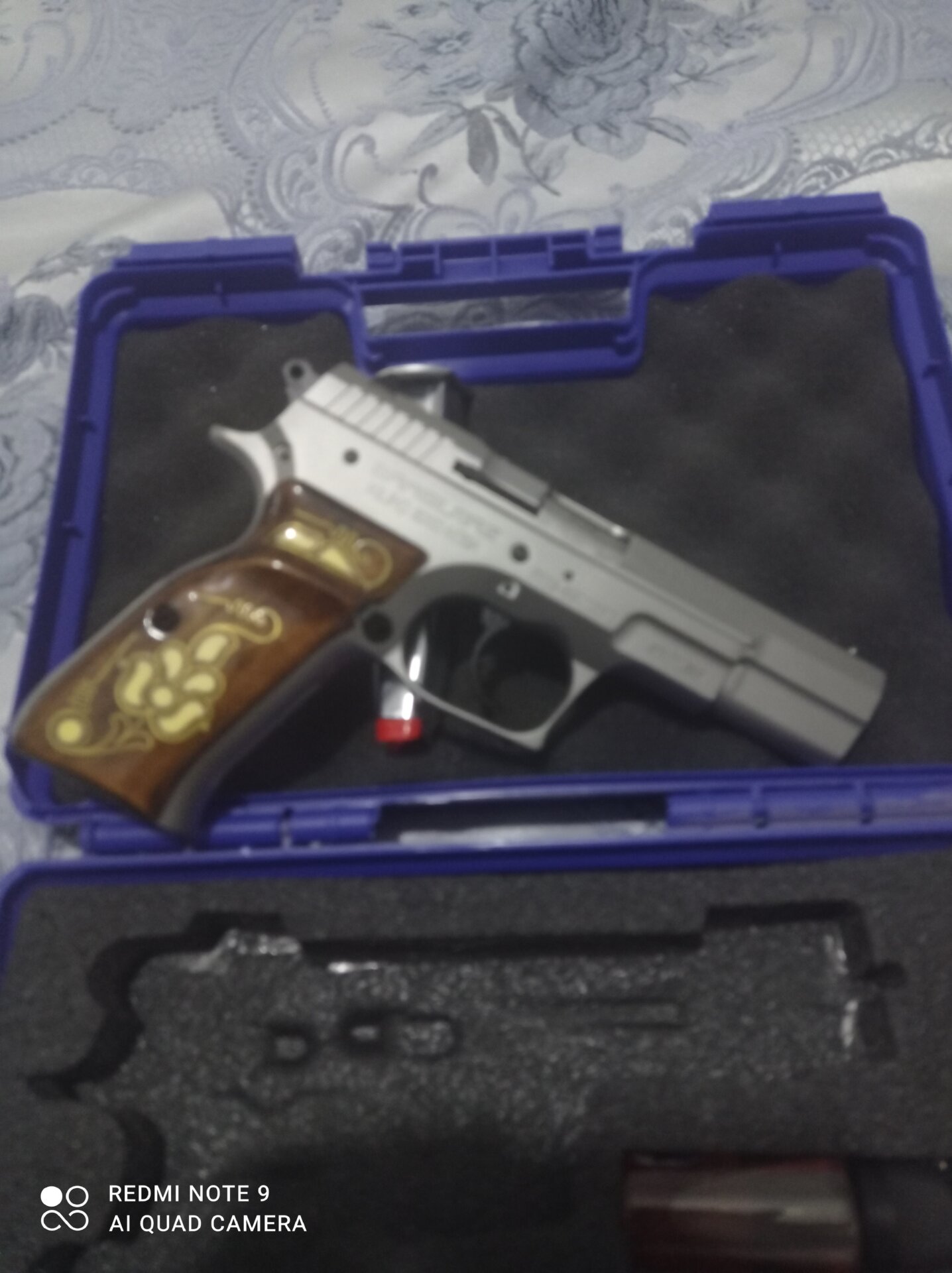 Satılık TABANCA – Sarsılmaz Kılınç – 22 WMR (22 Magnum) – Bulundurma Ruhsatlı – İzmir – İlan 35136 – Görsel 35143