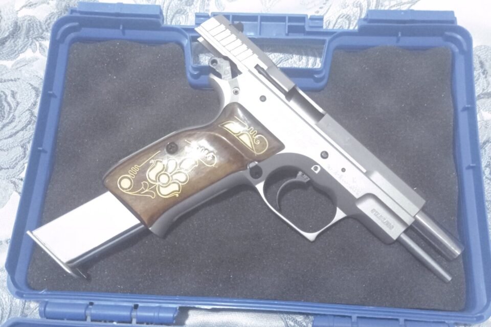 Satılık TABANCA – Sarsılmaz Kılınç – 22 WMR (22 Magnum) – Bulundurma Ruhsatlı – İzmir – İlan 35136 – Görsel 35138