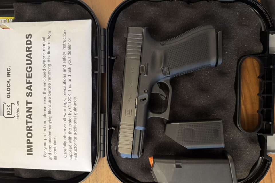 Satılık TABANCA – Glock 19 – 9mm (9x19mm) – Taşıma Ruhsatlı – Ankara – İlan 35378 – Görsel 35379