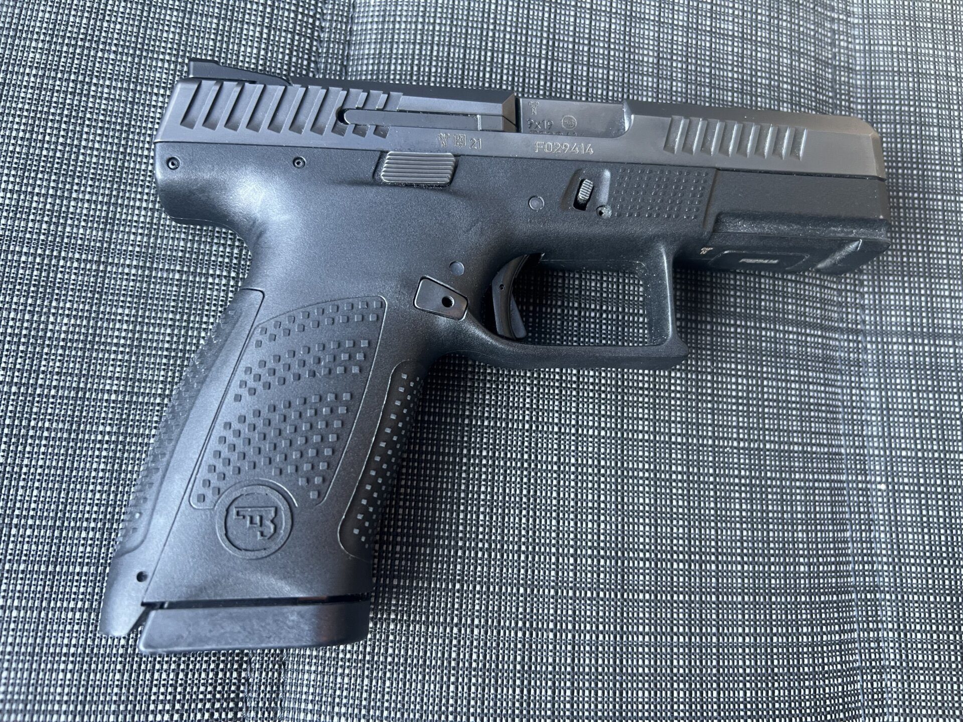 Satılık TABANCA – CZ P-10 – 9mm (9x19mm) – Taşıma Ruhsatlı – İstanbul – İlan 34736 – Görsel 34738