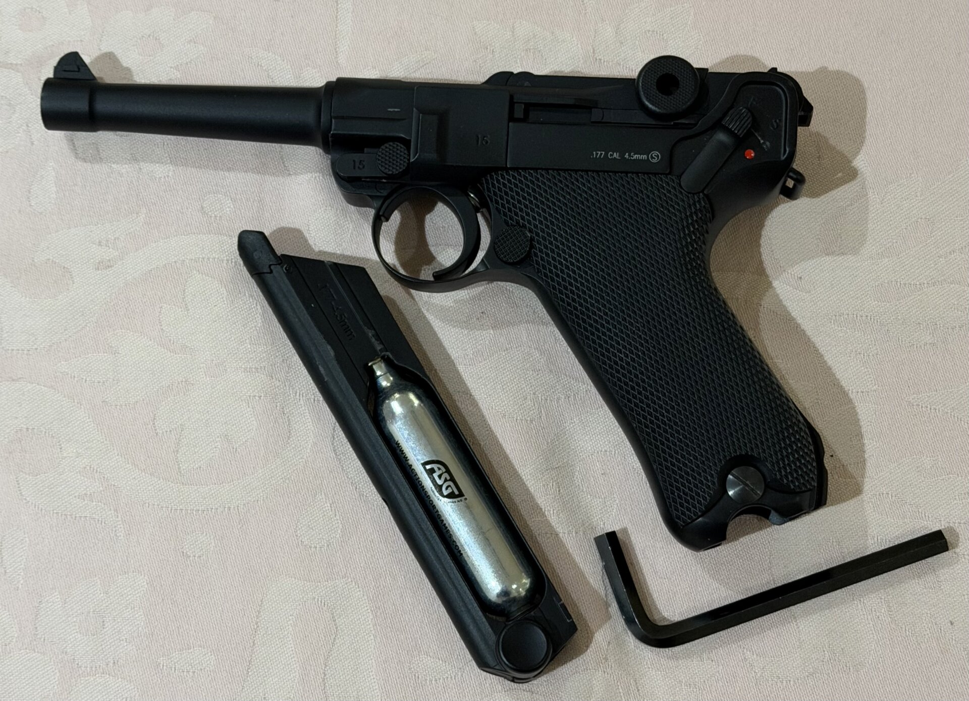 Satılık Havalı Tabanca – KWC – 4.5mm (.177) – Ankara – İlan 35310 – Görsel 35312