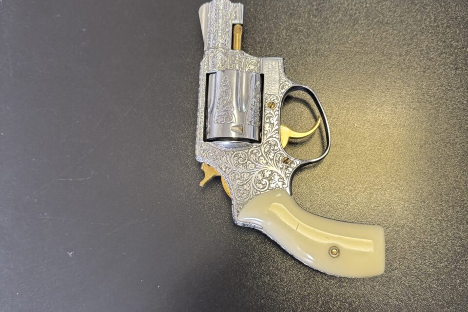 Satılık TABANCA – Smith & Wesson Model 13 – 38 Special – Taşıma Ruhsatlı – Tekirdağ – İlan 36634 – Görsel 36638