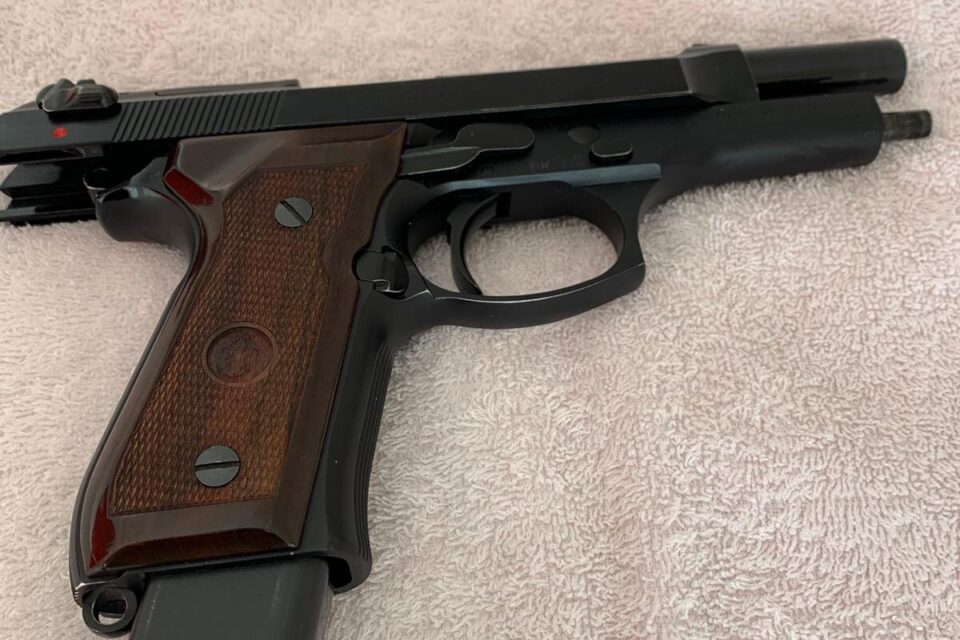 Satılık TABANCA – Beretta 92 – 9mm (9x19mm) – Bulundurma Ruhsatlı – Niğde – İlan 39547 – Görsel 39548