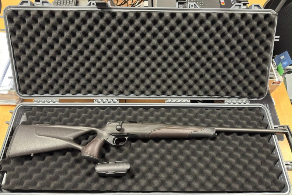 Satılık YİVLİ TÜFEK – Blaser R8 – 7x64mm – Taşıma Ruhsatlı – Ankara – İlan 39102 – Görsel 39106