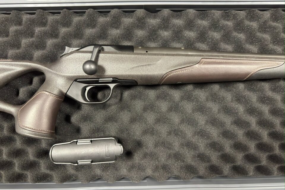 Satılık YİVLİ TÜFEK – Blaser R8 – 7x64mm – Taşıma Ruhsatlı – Ankara – İlan 39102 – Görsel 39107