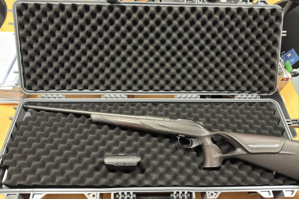 Satılık YİVLİ TÜFEK – Blaser R8 – 7x64mm – Taşıma Ruhsatlı – Ankara – İlan 39102 – Görsel 39109