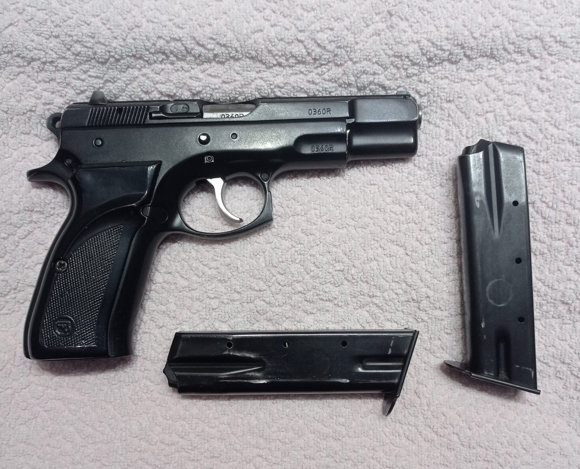Satılık TABANCA – CZ 75 – 9mm (9x19mm) – Taşıma Ruhsatlı – Eskişehir – İlan 21035 – Görsel 41335
